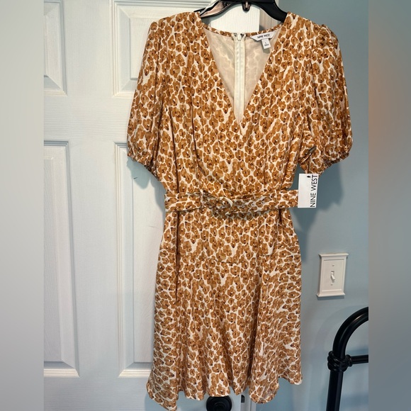 Nine West faux wrap belted dress NWT - Picture 9 of 9